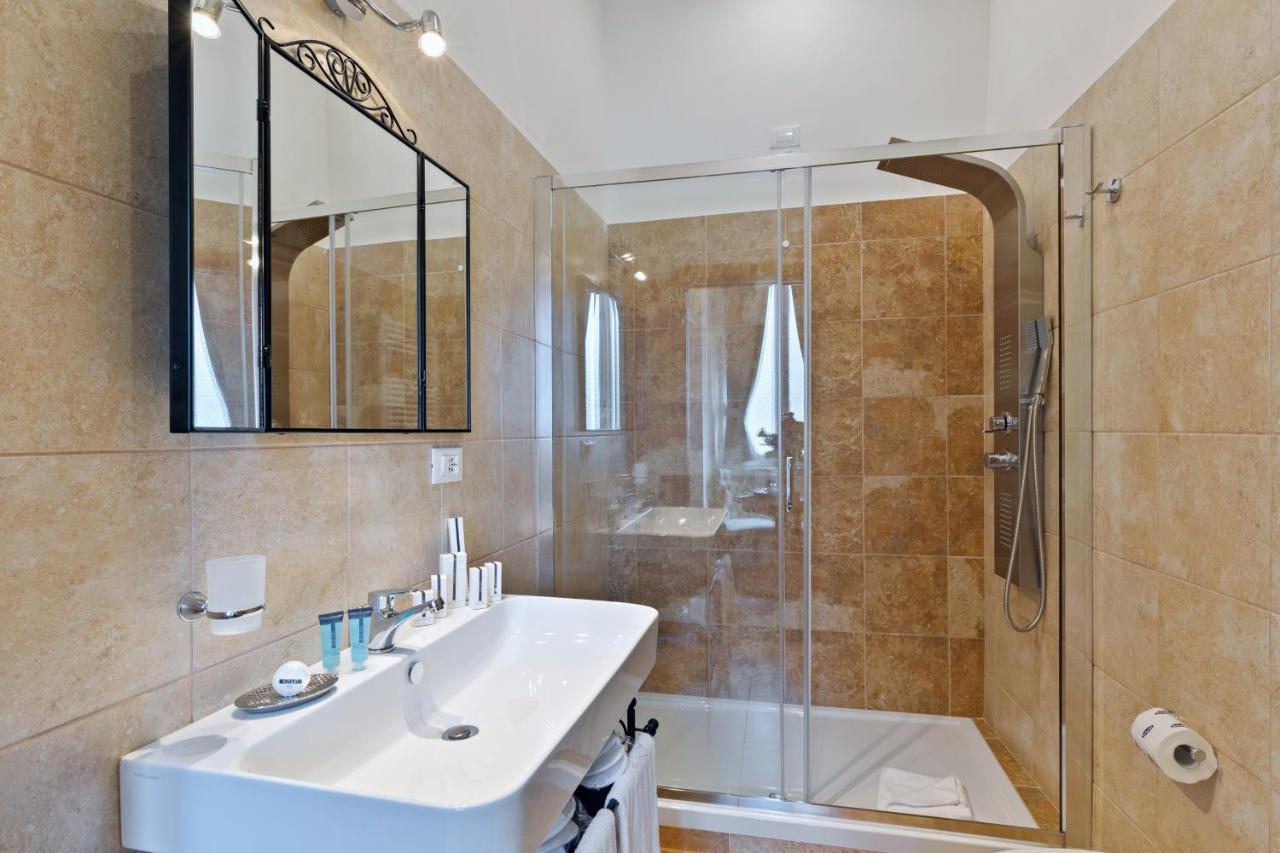 Vatican Domus Luxury Rooms Roma Exterior foto